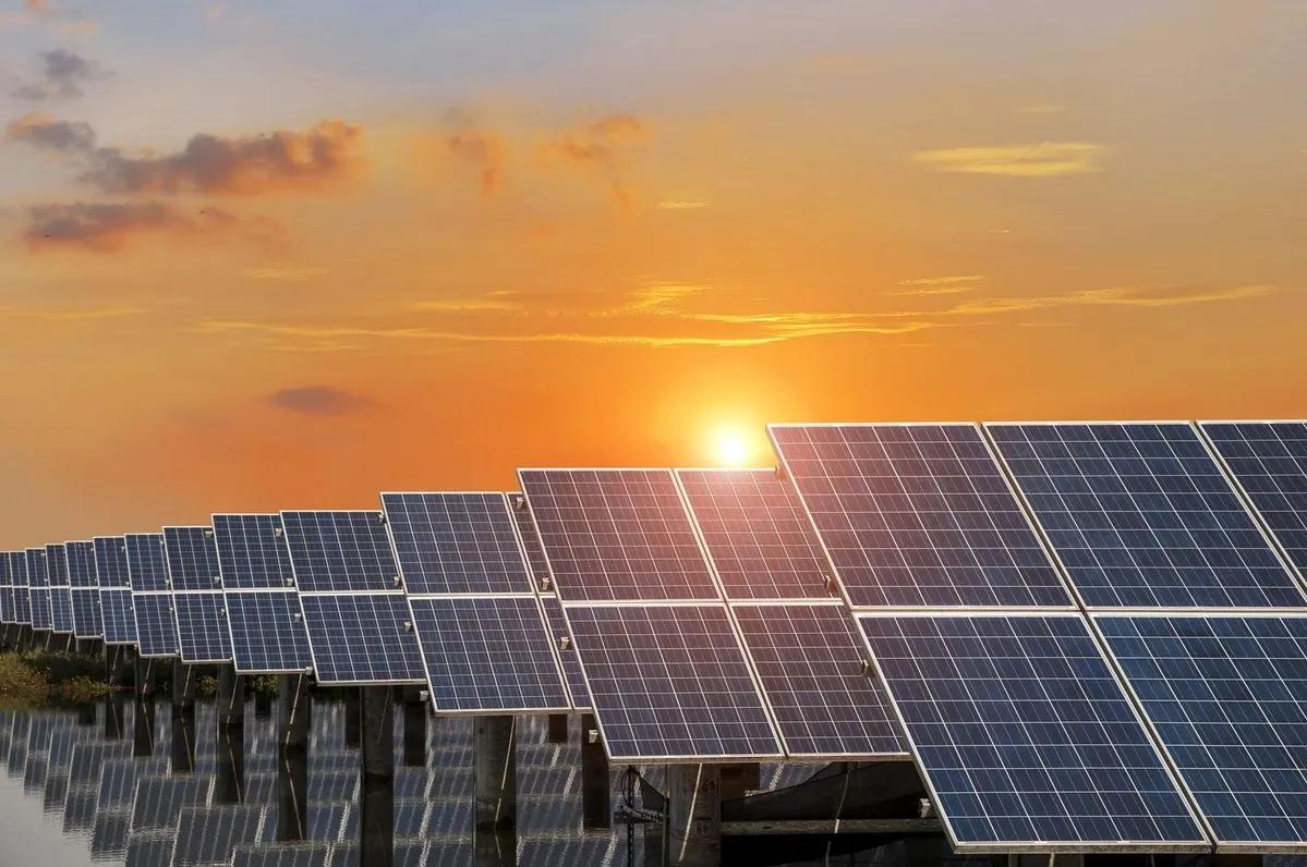 Why Spring Is the Best Time to Go Solar